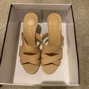 Nine West Wedges in Nude Size 6M